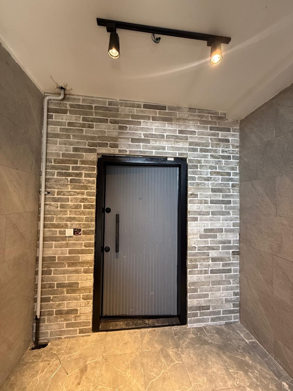 اپارتمان ۱۷۰ متری سه خواب ۲طبقه|فروش آپارتمان|بندر گز, |دیوار