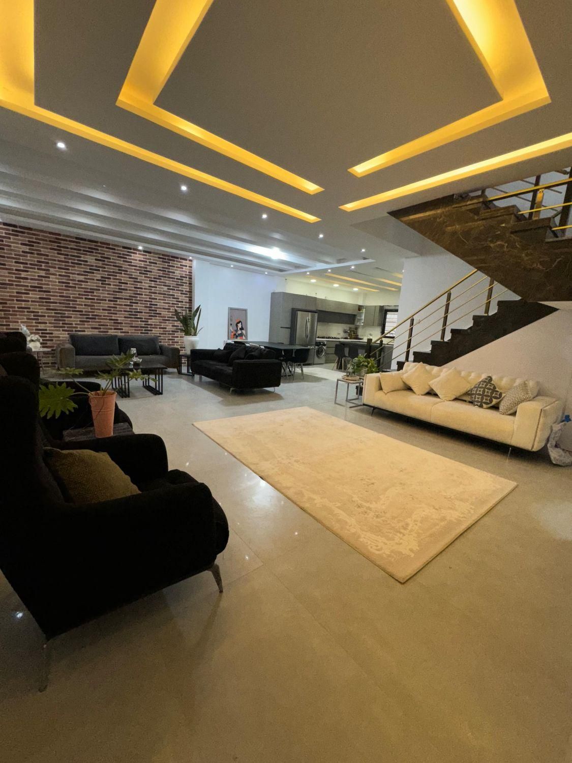 بلک فرایدی استثنایی امروز تا ۸ آذر کف قیمت منطقه|اجارهٔ کوتاه‌مدت ویلا و باغ|محمودآباد, |دیوار