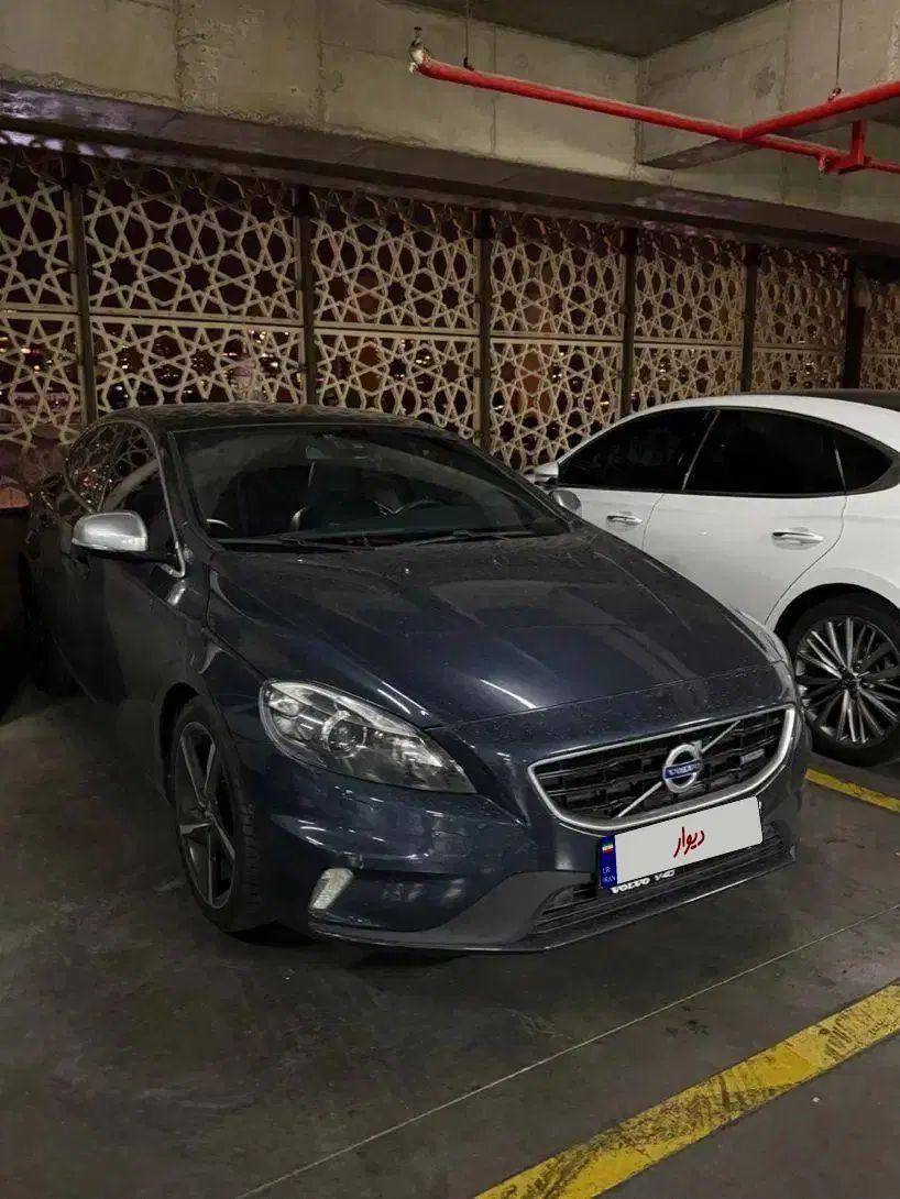 Volvo V40 R Design plus|خودرو سواری و وانت|تهران, مرزداران|دیوار