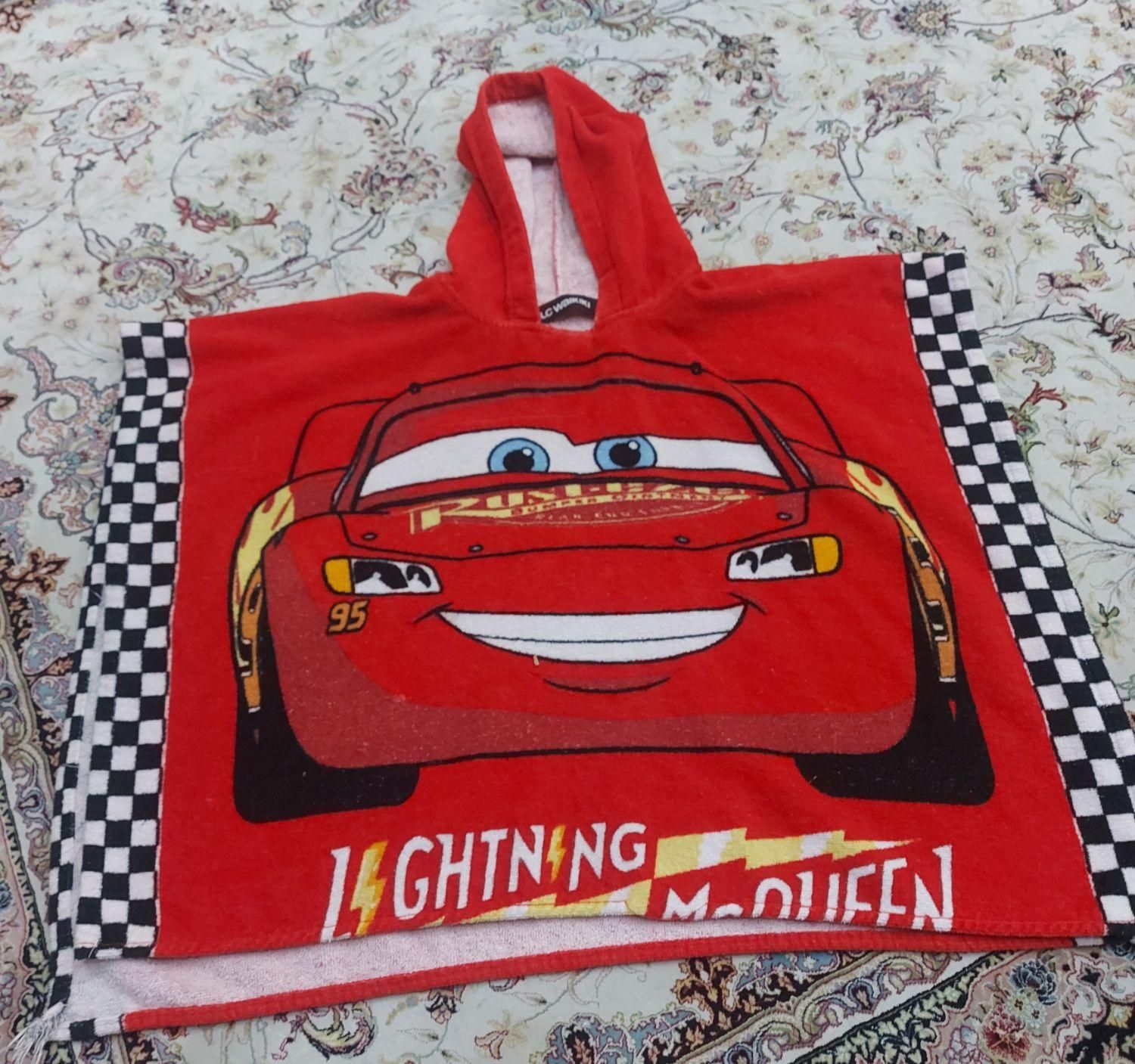 حوله تن پوش|کفش و لباس بچه|پردیس, فاز ۴|دیوار