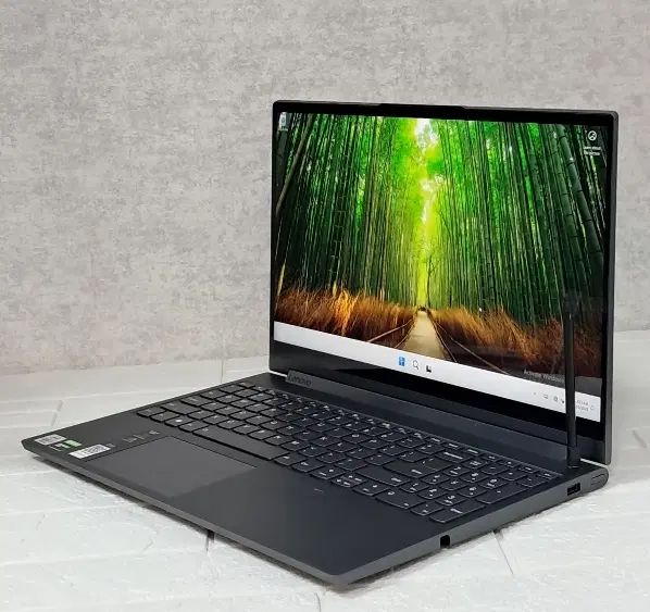 لنوو یوگا x360 با ۴ گیگ گرافیک|رایانه همراه|تهران, میدان ولیعصر|دیوار