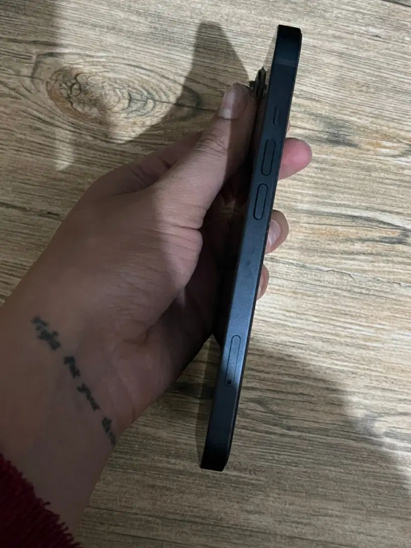 اپل iPhone 13 mini با حافظهٔ ۱۲۸ گیگابایت|موبایل|اسلام‌شهر, شاطره|دیوار