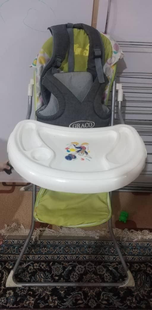 یک عدد صندلی غذا کودک و آغوشی|اسباب و اثاث بچه|تنکابن, |دیوار