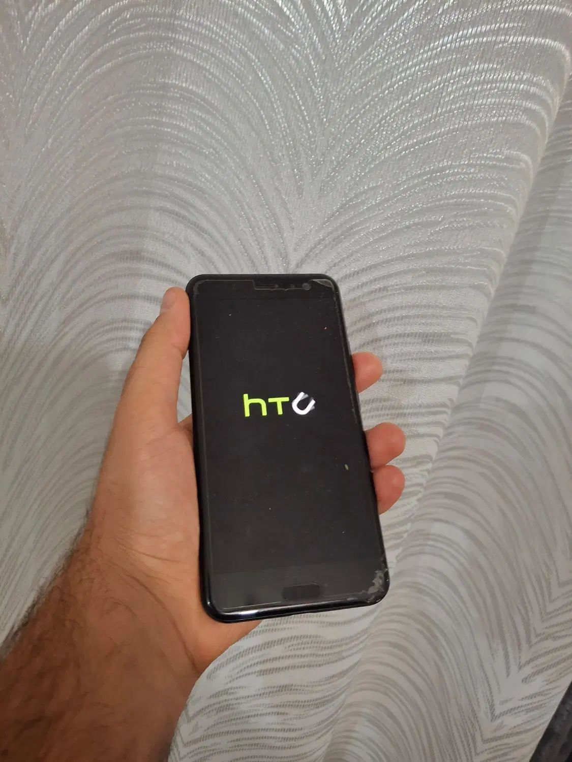 htc u11 128 ram6 پرچمدار نایاب|موبایل|فومن, |دیوار