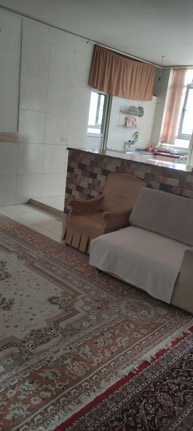 آپارتمان نوساز .تمیز ومبله با تمام امکانات رفاهی|اجارهٔ کوتاهمدت آپارتمان و سوئیت|شهرکرد, |دیوار