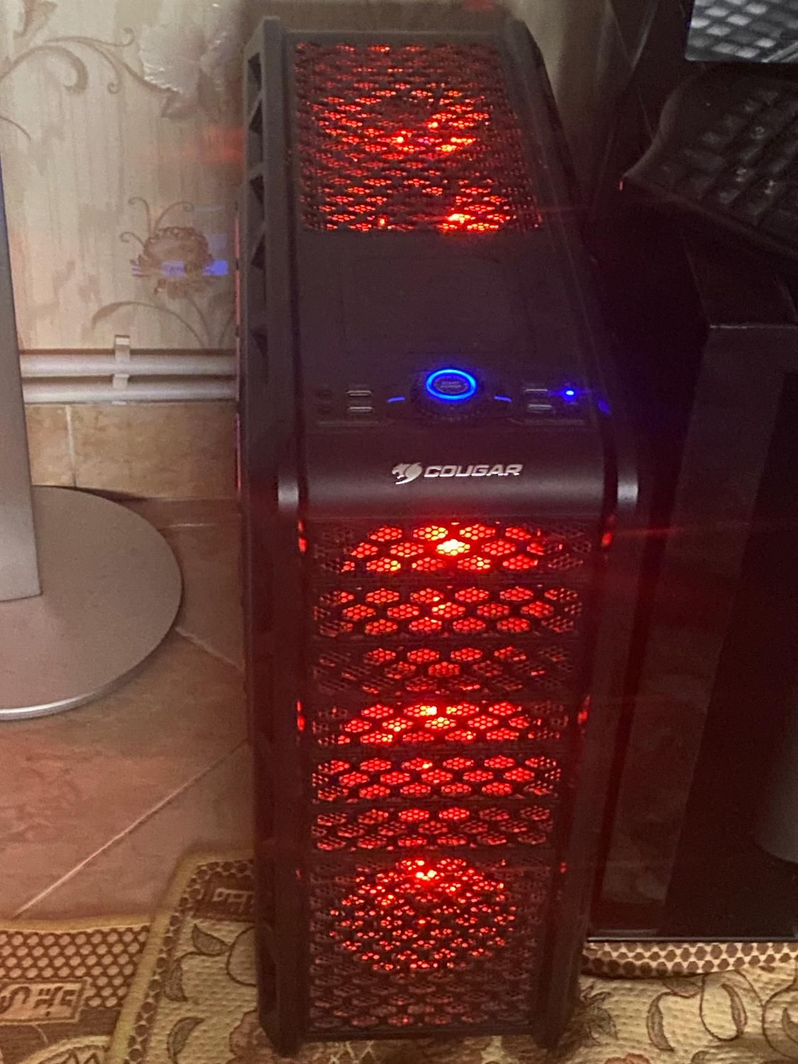 کامپیوتر گیمینگ با گرافیک ۸ گیگ rx580 سه فن|رایانه رومیزی|رشت, گلباغ نماز|دیوار