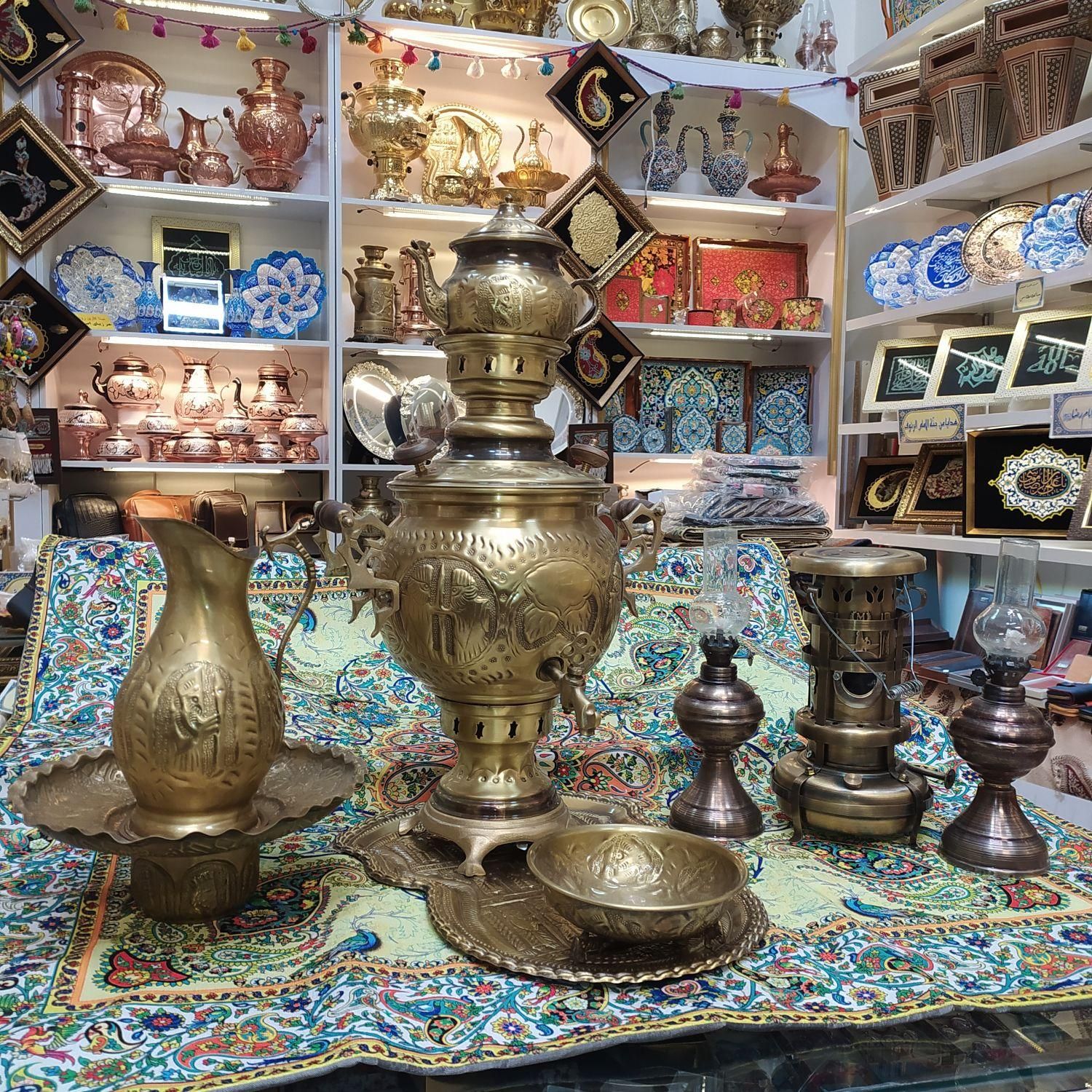 ست ۹تیکه شب یلدا با سماور ذغالی۶لیتری برنجی آنتیک|قوری، کتری، قهوه‌ساز دستی|مشهد, چهارباغ|دیوار