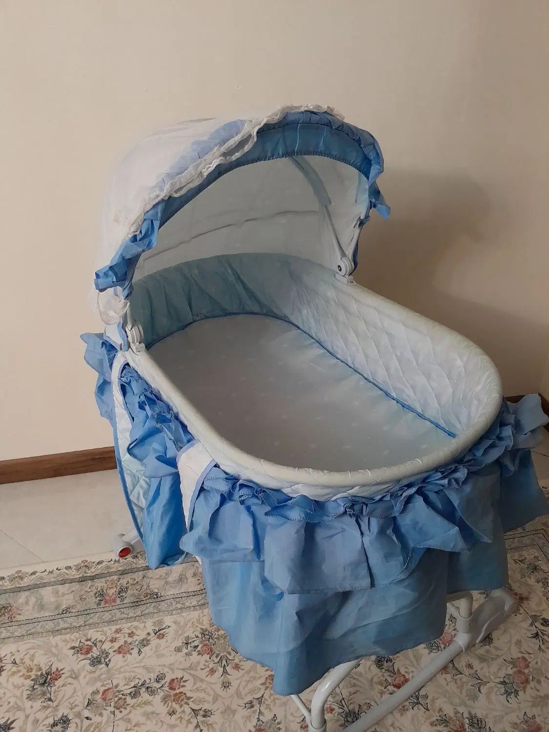تخت گهواره شو کنار مادر به ابعادعرض۹۰وارتفاع۸۶|تخت و صندلی بچه|تهران, شهر زیبا|دیوار
