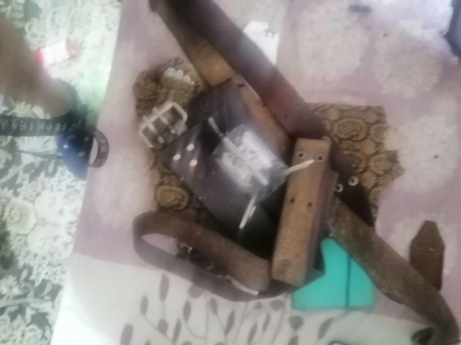 هیکلی علامت چرم اصلی قدیمی خیلی قدیمی اصل|کیف، کفش، کمربند|تهران, جوادیه|دیوار