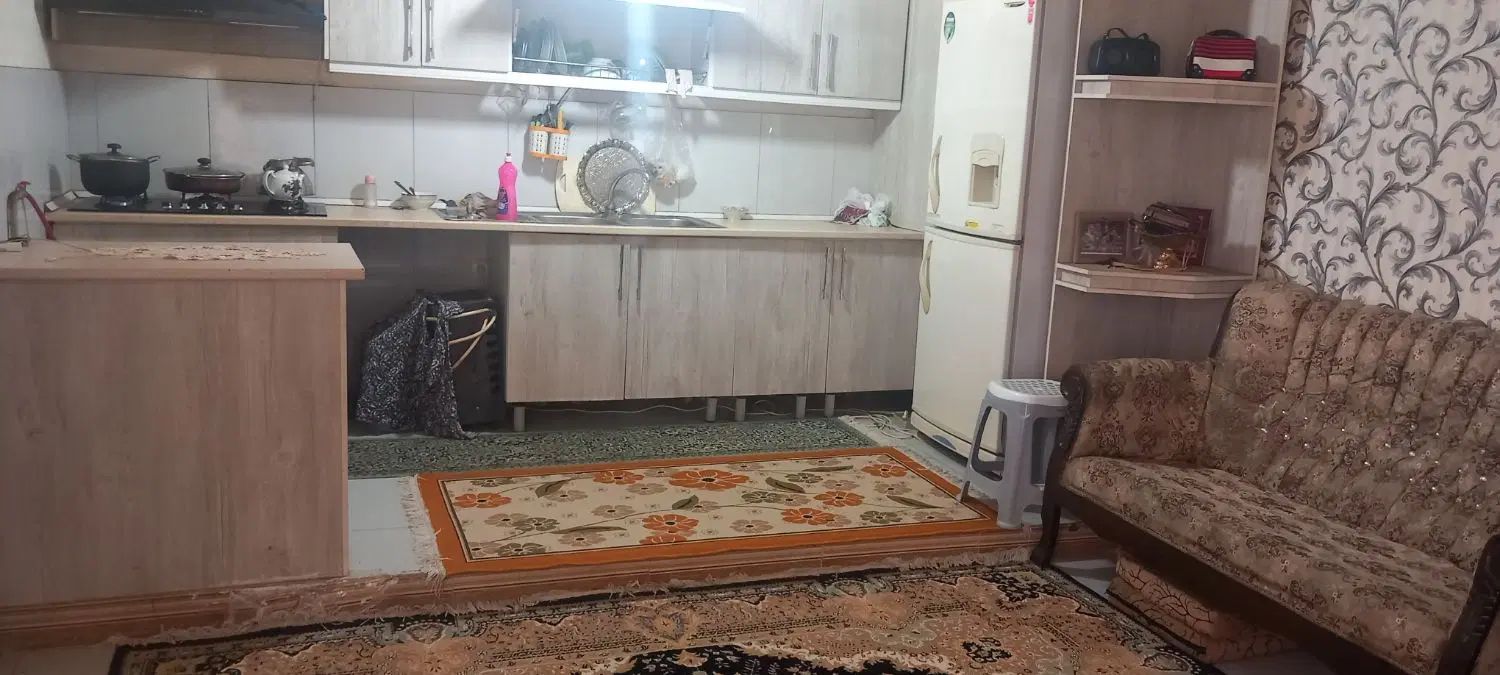 اجاره خونه ویلایی مستقل واقع درصالحیه سیمتری|اجارهٔ خانه و ویلا|بهارستان, |دیوار