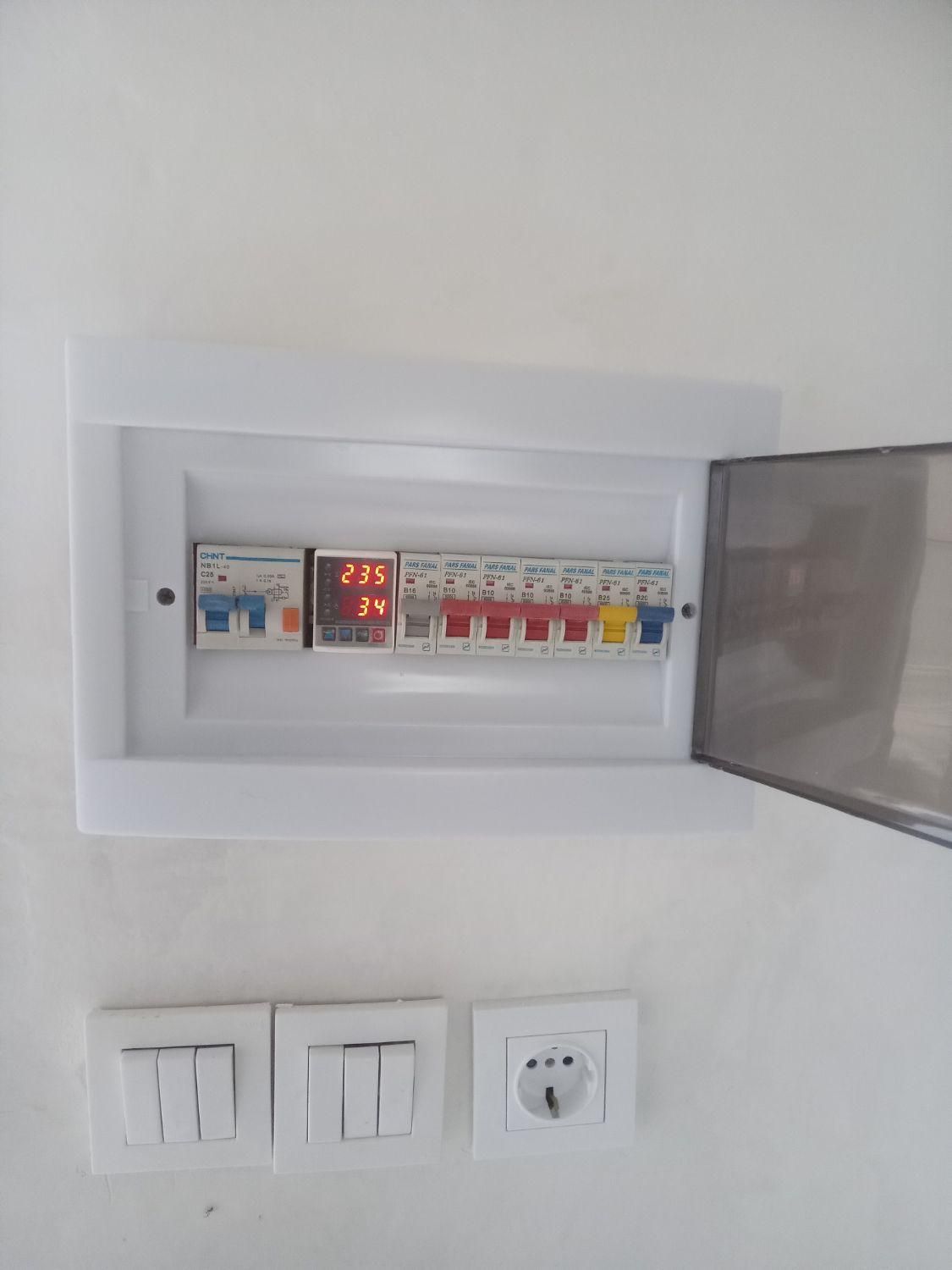 برقکار ساختمان|خدمات پیشه و مهارت|لشت نشا, |دیوار