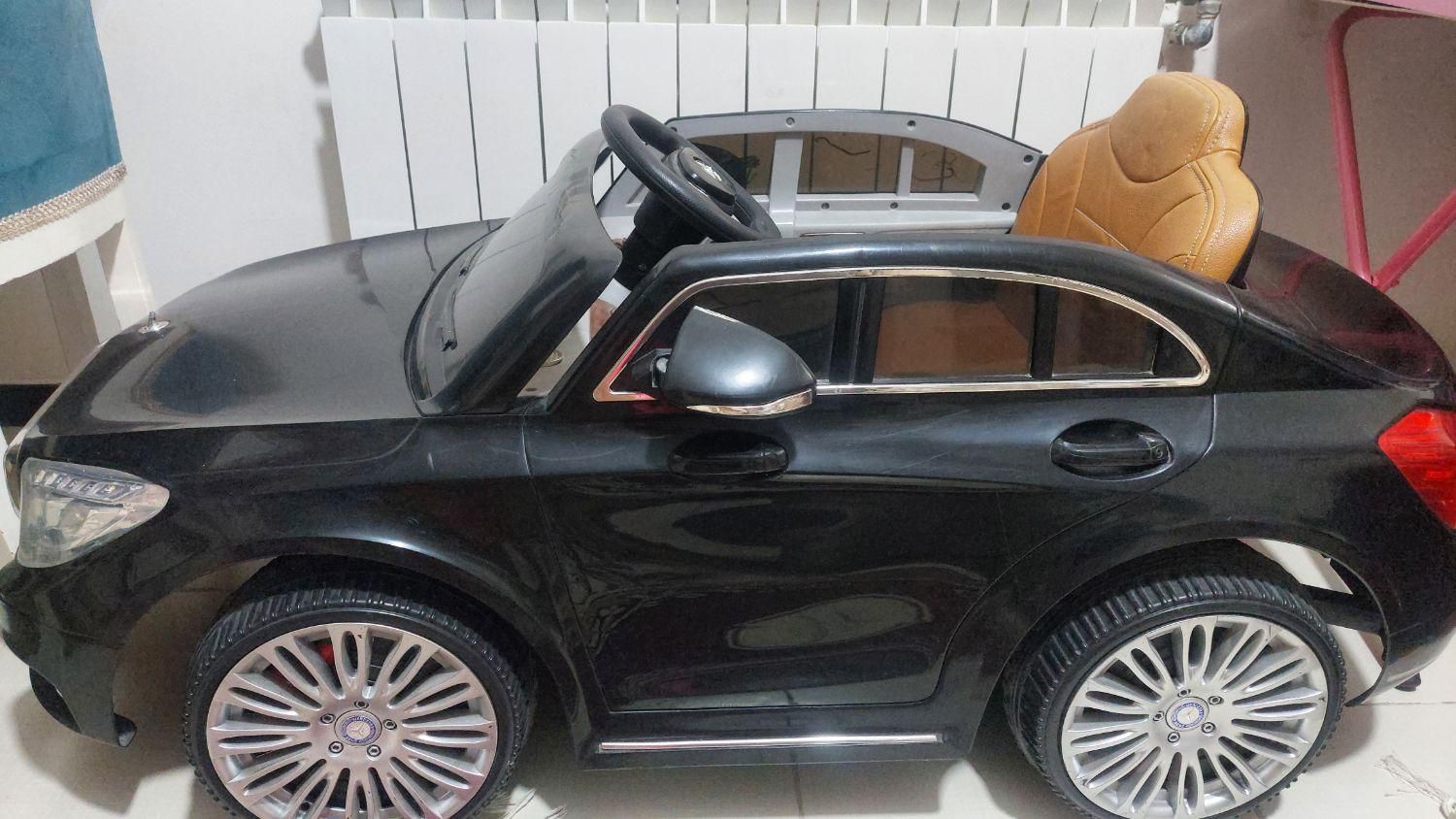 ماشین شارژی کاملا سالم|اسباب‌بازی بچه|قزوین, |دیوار