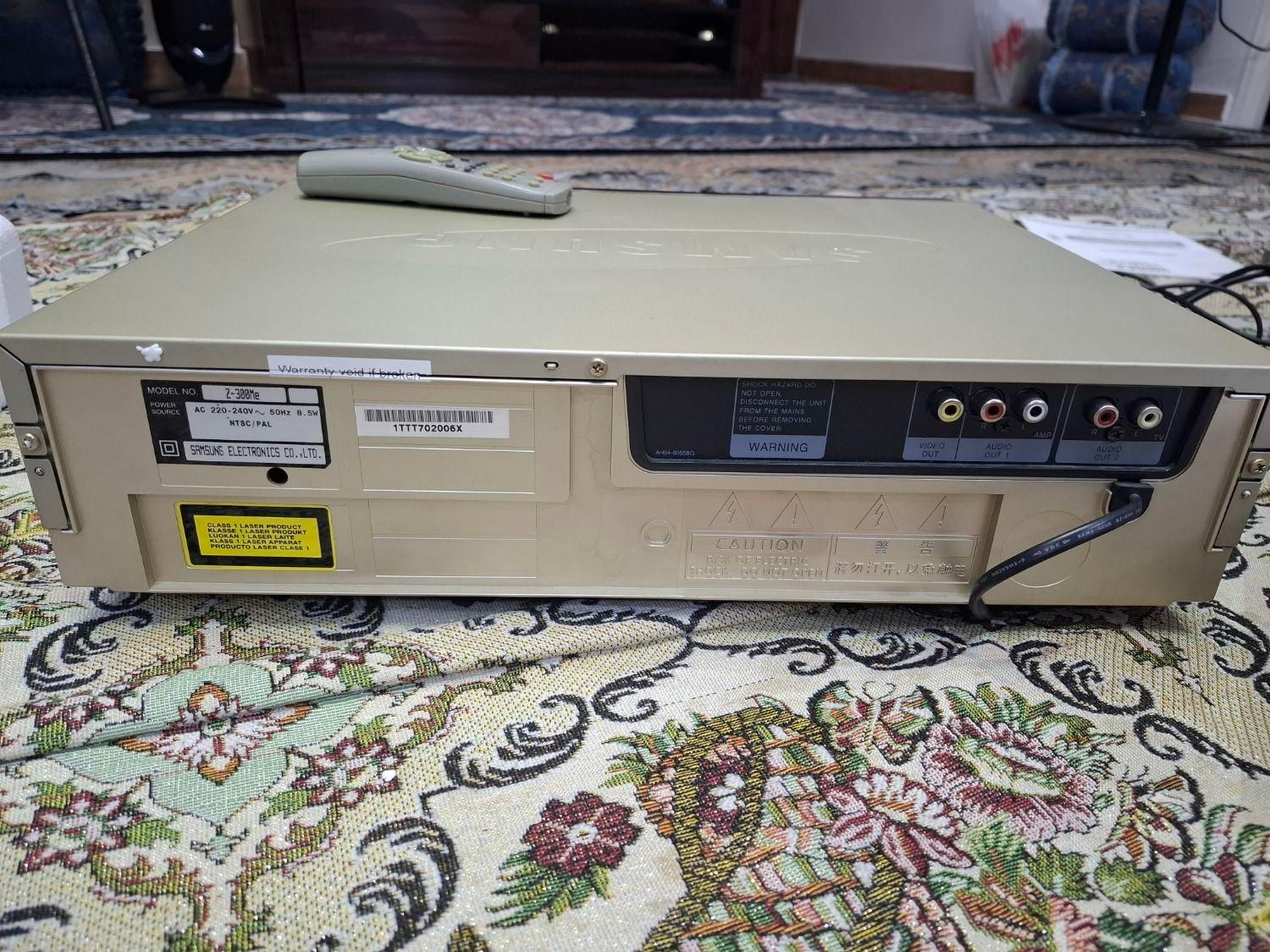 دستگاه سی دی پلیر ۳ دیسکه سالم نونو|پخش‌کننده DVD و ویدیو|تهران, منیریه|دیوار
