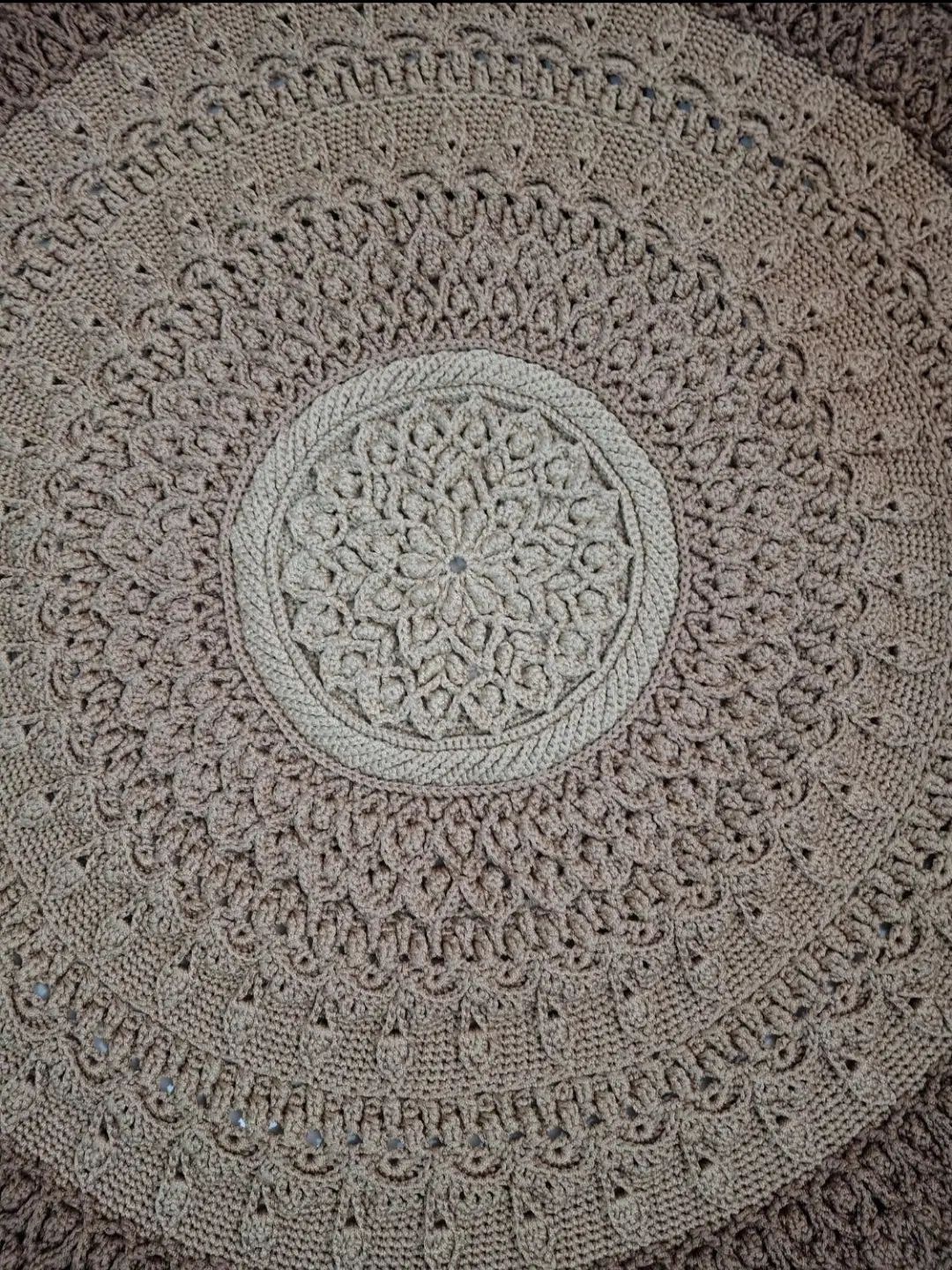 فرشینه مکرومه|فرش|اصفهان, تیران|دیوار