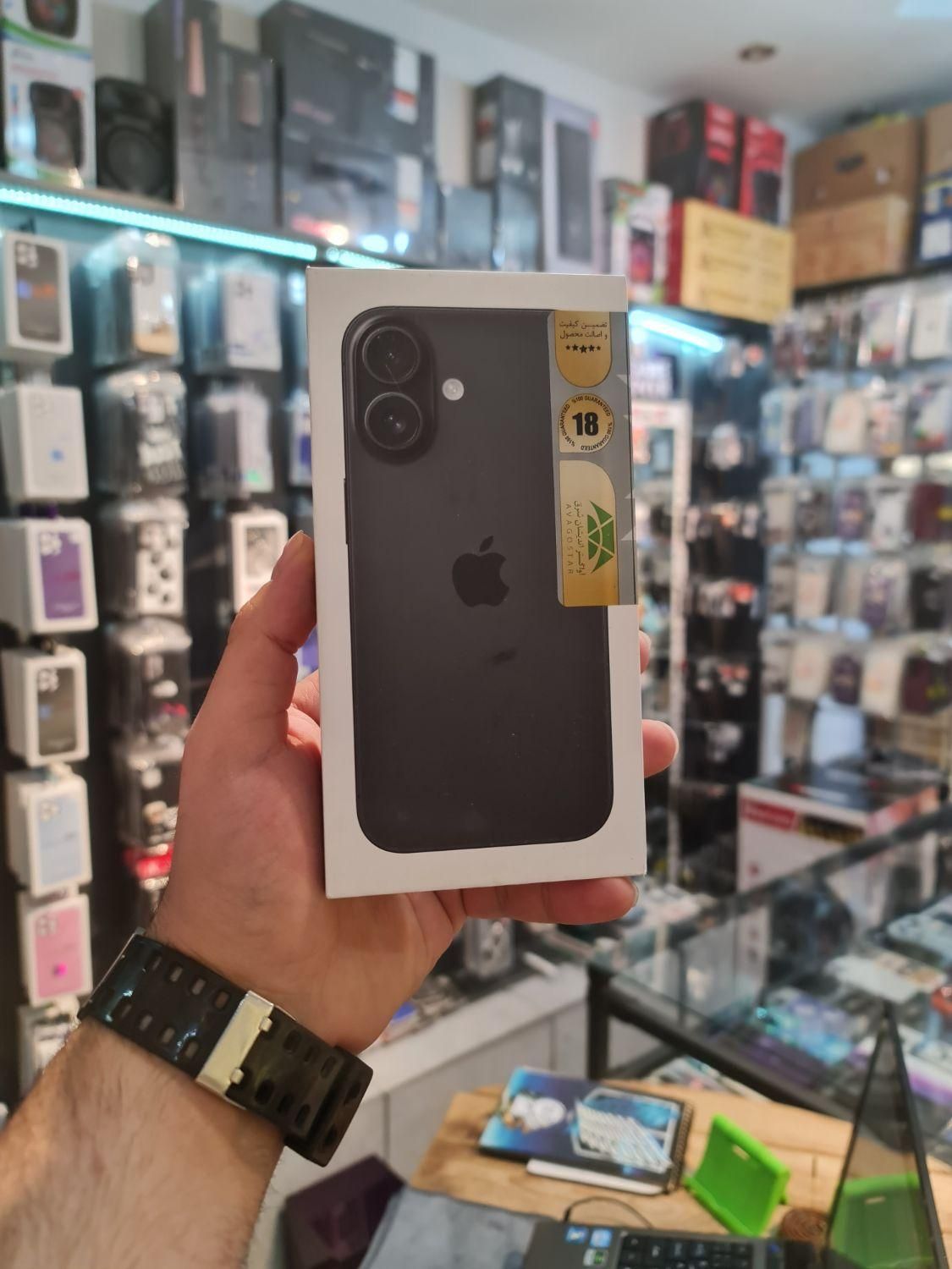اپل iPhone 16 با حافظهٔ ۱۲۸ گیگابایت|موبایل|قزوین, |دیوار