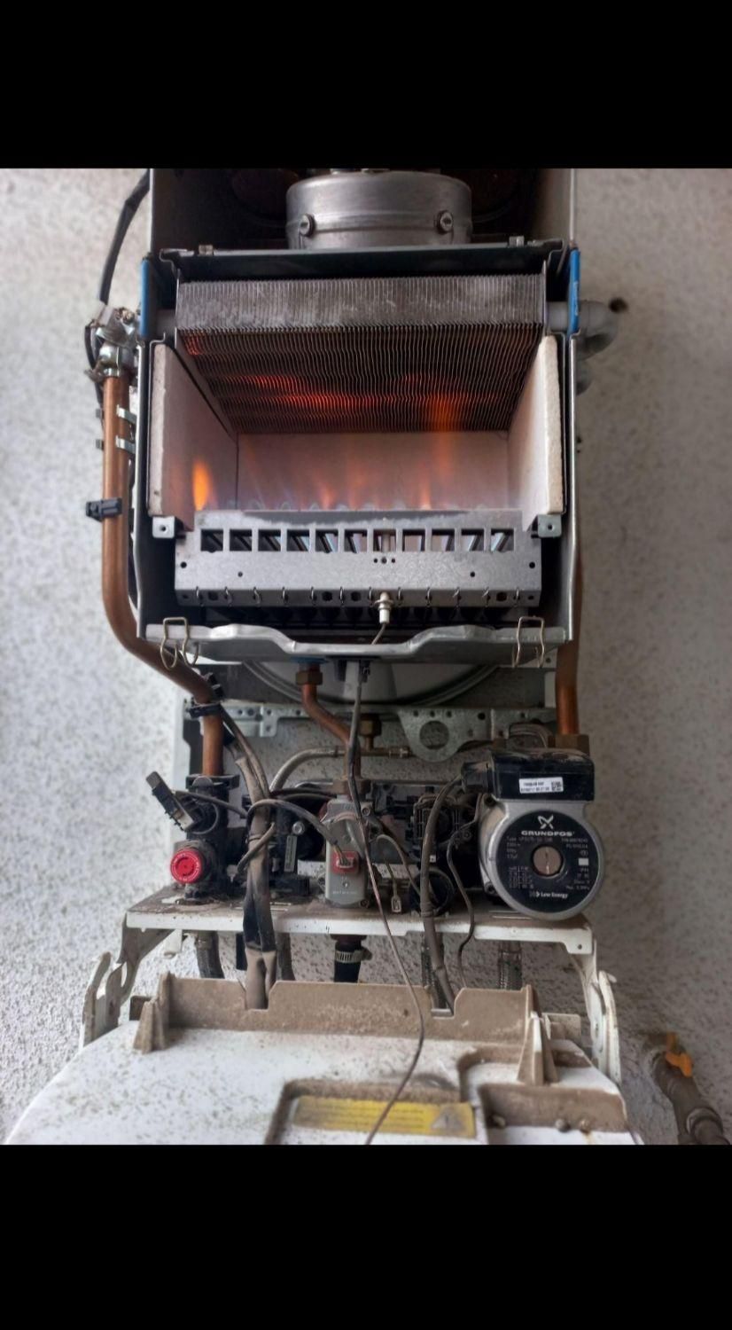 نصب وتعمیرات تخصصی انواع پکیج وکولرگازی ابگرمکن|خدمات پیشه و مهارت|تهران, هروی|دیوار