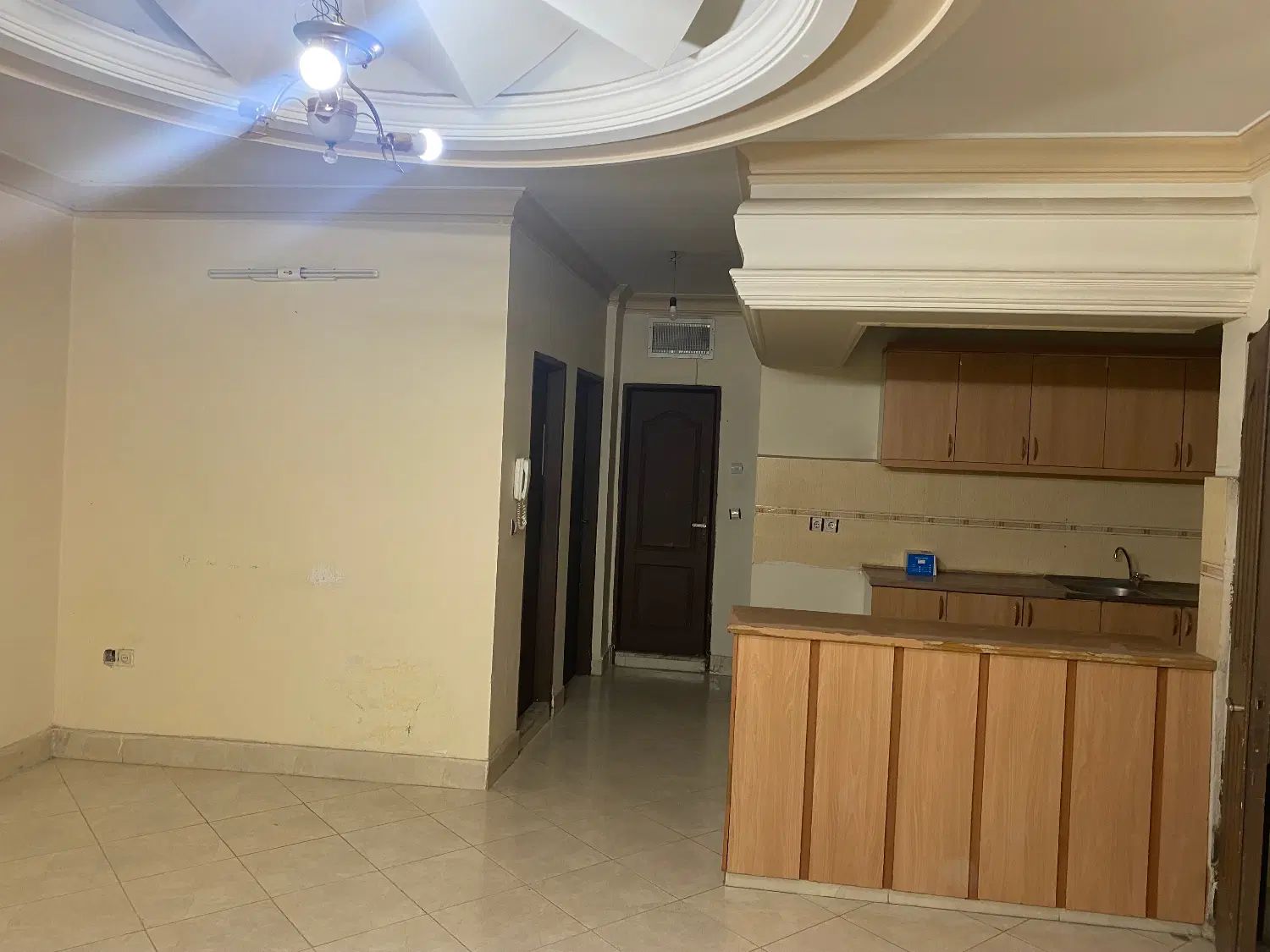 اپارتمان دو خوابه در مشهد|اجارهٔ آپارتمان|مشهد, عنصری|دیوار