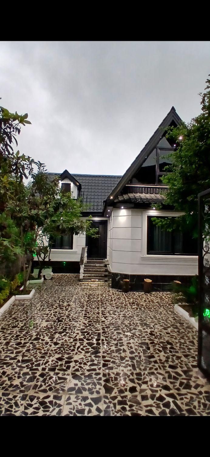 ویلا طرح سوئیسی ویو دار با جکوزی|اجارهٔ کوتاهمدت ویلا و باغ|چالوس, |دیوار