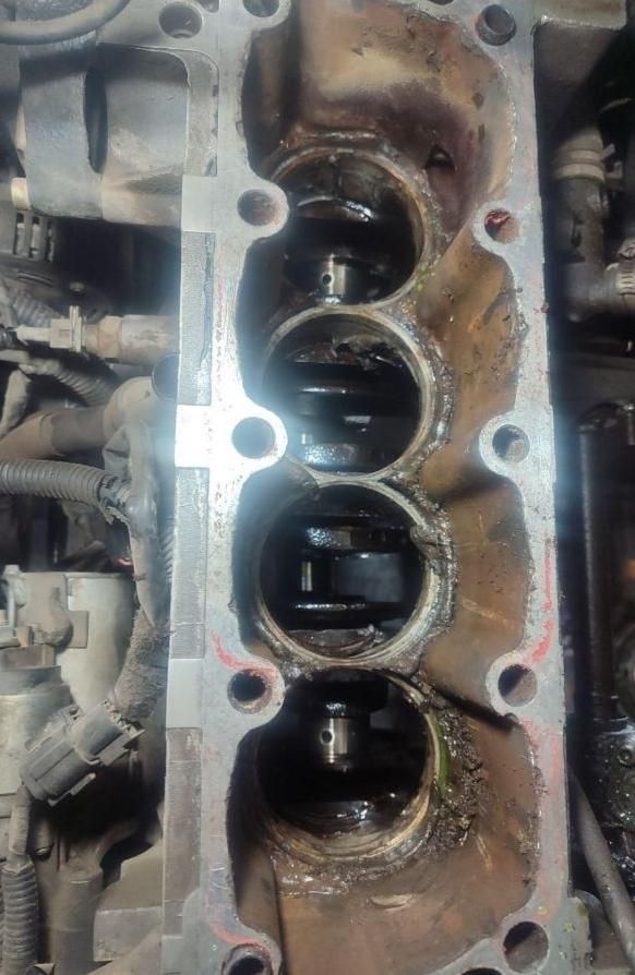 تعمیرگاه مجاز خودروهای چینی وایرانی|خدمات موتور و ماشین|چناران, |دیوار