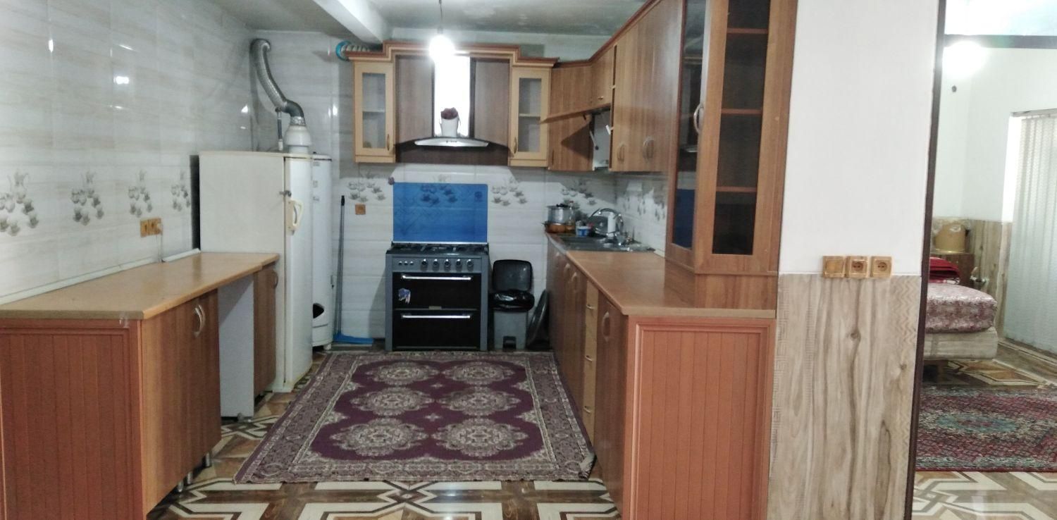 اجاره روزانه/هفتگی/ماهانه سوئیت وآپارتمان ۲۰۰ متری|اجارهٔ کوتاهمدت آپارتمان و سوئیت|شیراز, لب آب|دیوار