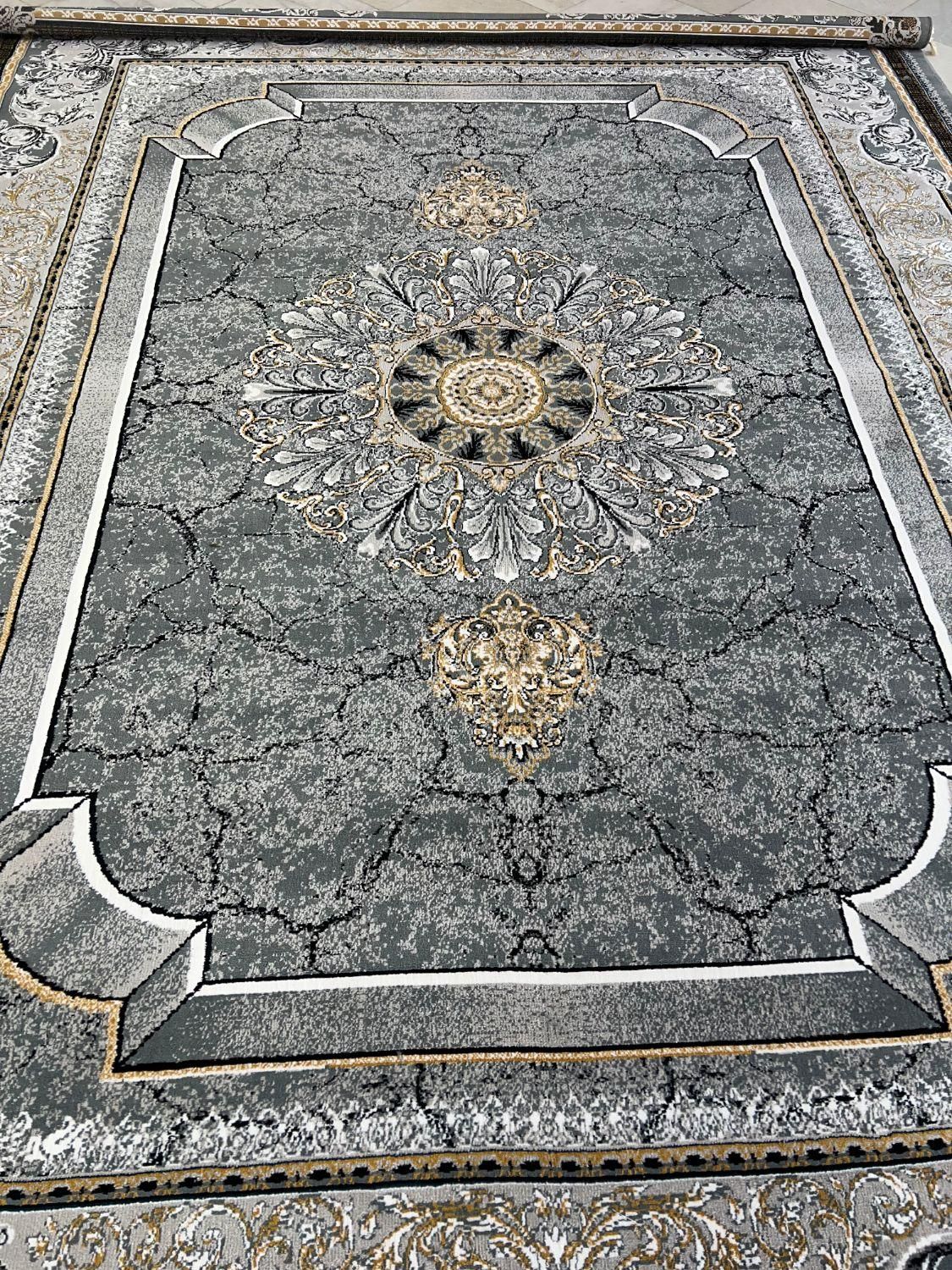 فرش12متری 700شانه|فرش|زاهدان, |دیوار