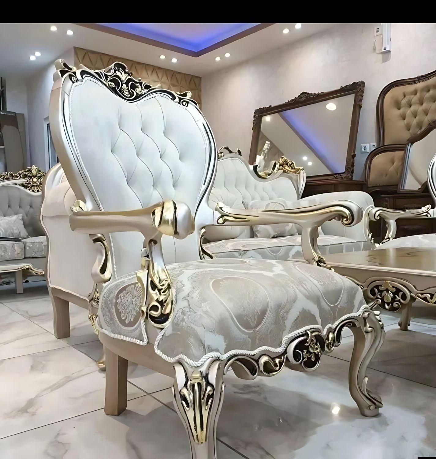 تولید انواع مبلمان با قیمت مناسب بعلت تولیدی بودن|مبلمان خانگی و میز عسلی|ماکو, |دیوار
