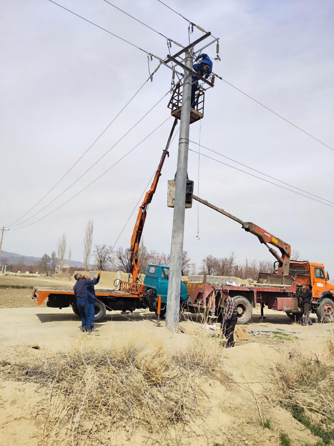جرثقیل و خدمات حمل و نقل|خدمات حمل و نقل|گلپایگان, |دیوار