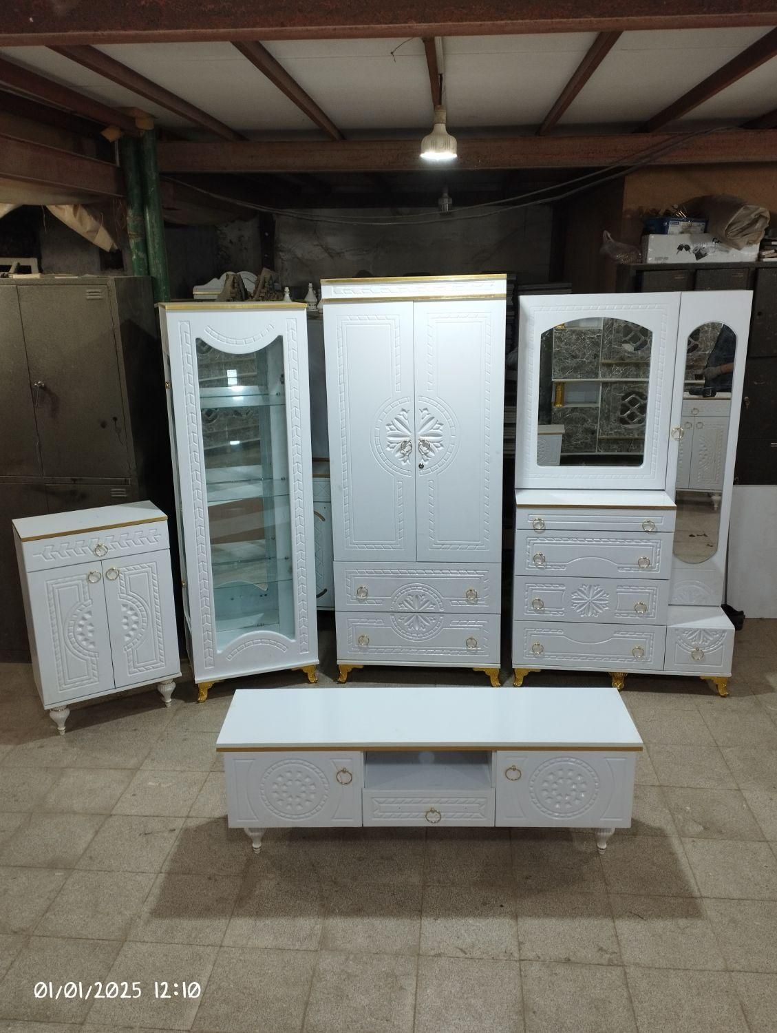 سرویس چوب ، سرویس عروس ، سرویس خواب ، ست کامل|تخت و سرویس خواب|مشهد, خواجه ربیع|دیوار