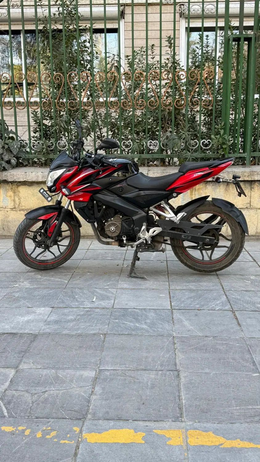 ns150|موتورسیکلت|اصفهان, بهارستان (مخابرات)|دیوار