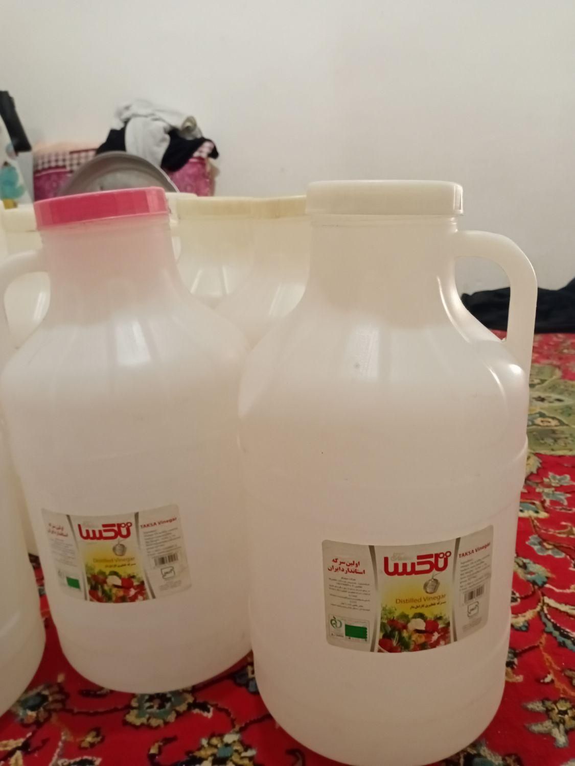 دبه ۱۰کلیویی.برای انداختن خیارشور|ظروف نگهدارنده، پلاستیکی، یک‌بارمصرف|چناران, |دیوار