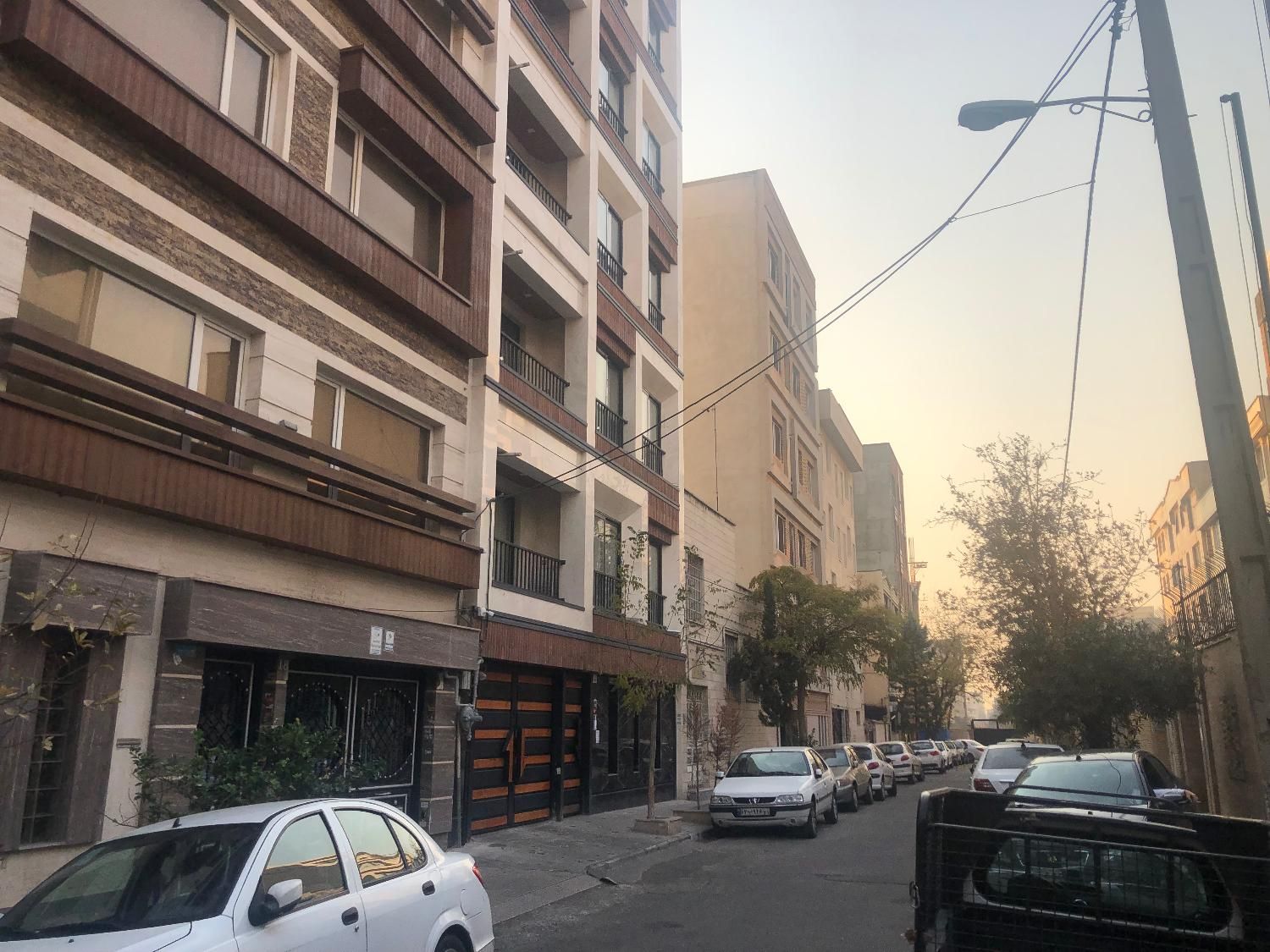 کلنگی بر میدان پونک کوی گلزار سوم موقعیت اداری|فروش زمین و ملک کلنگی|تهران, پونک|دیوار
