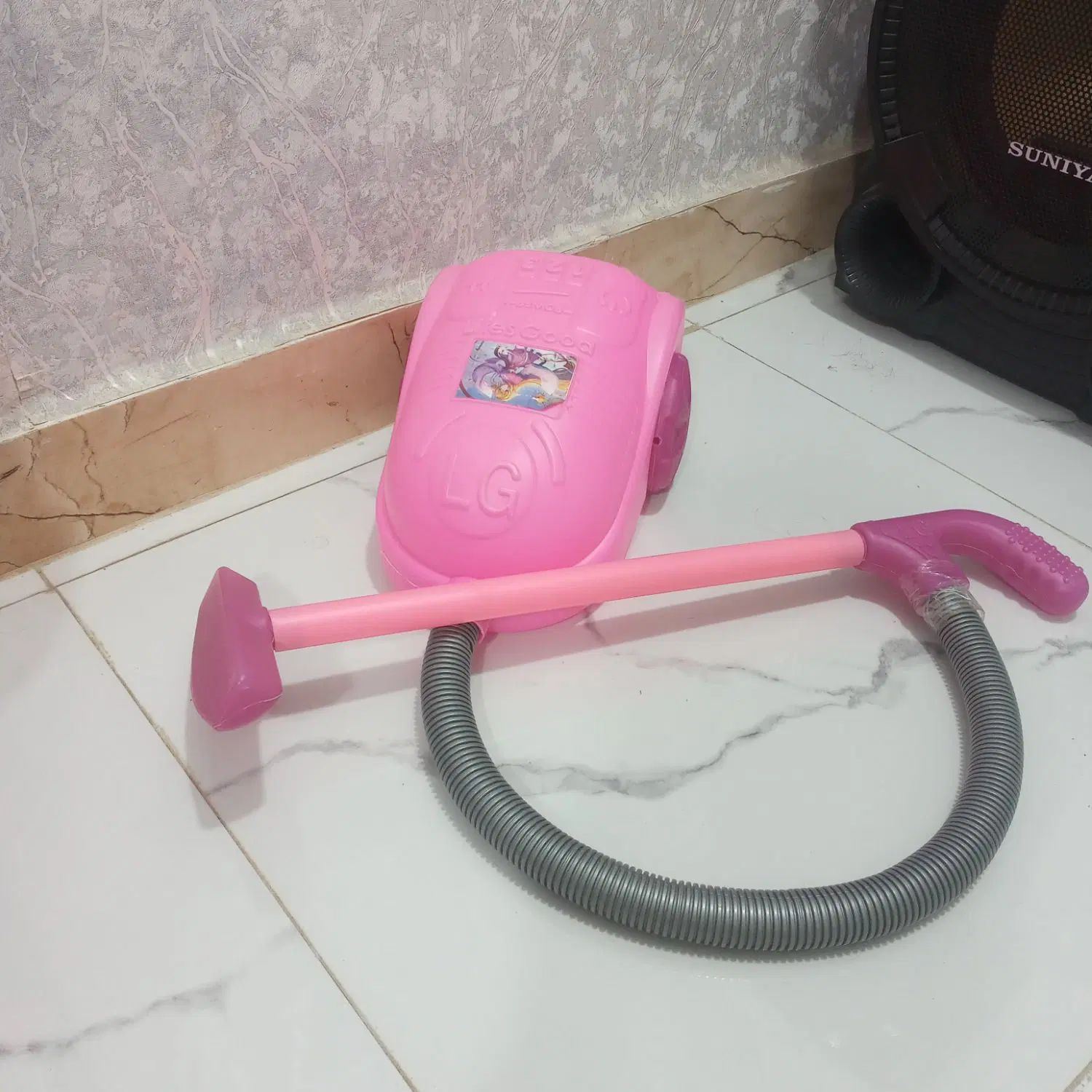 جاروبرقی|جاروبرقی، جارو شارژی، بخارشو|رشت, یخسازی|دیوار