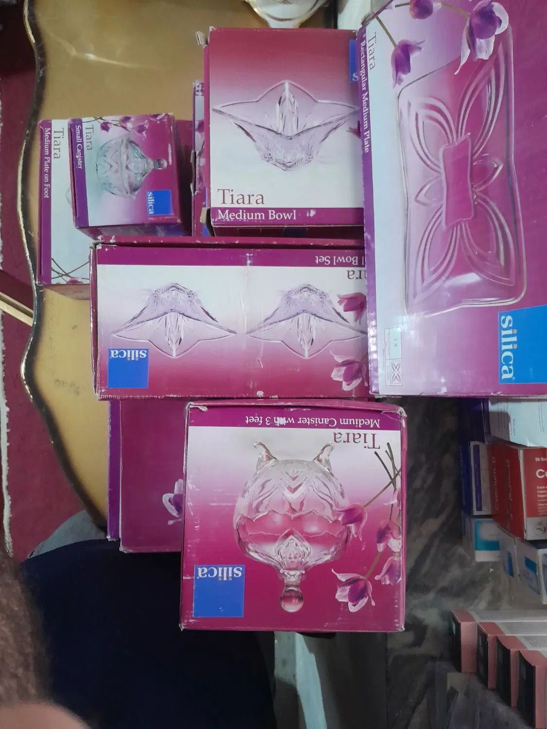 سرویس پذیرایی کریستال ۲۰ پارچه اصل ژاپن تیارا|ظروف سرو و پذیرایی|اردبیل, |دیوار