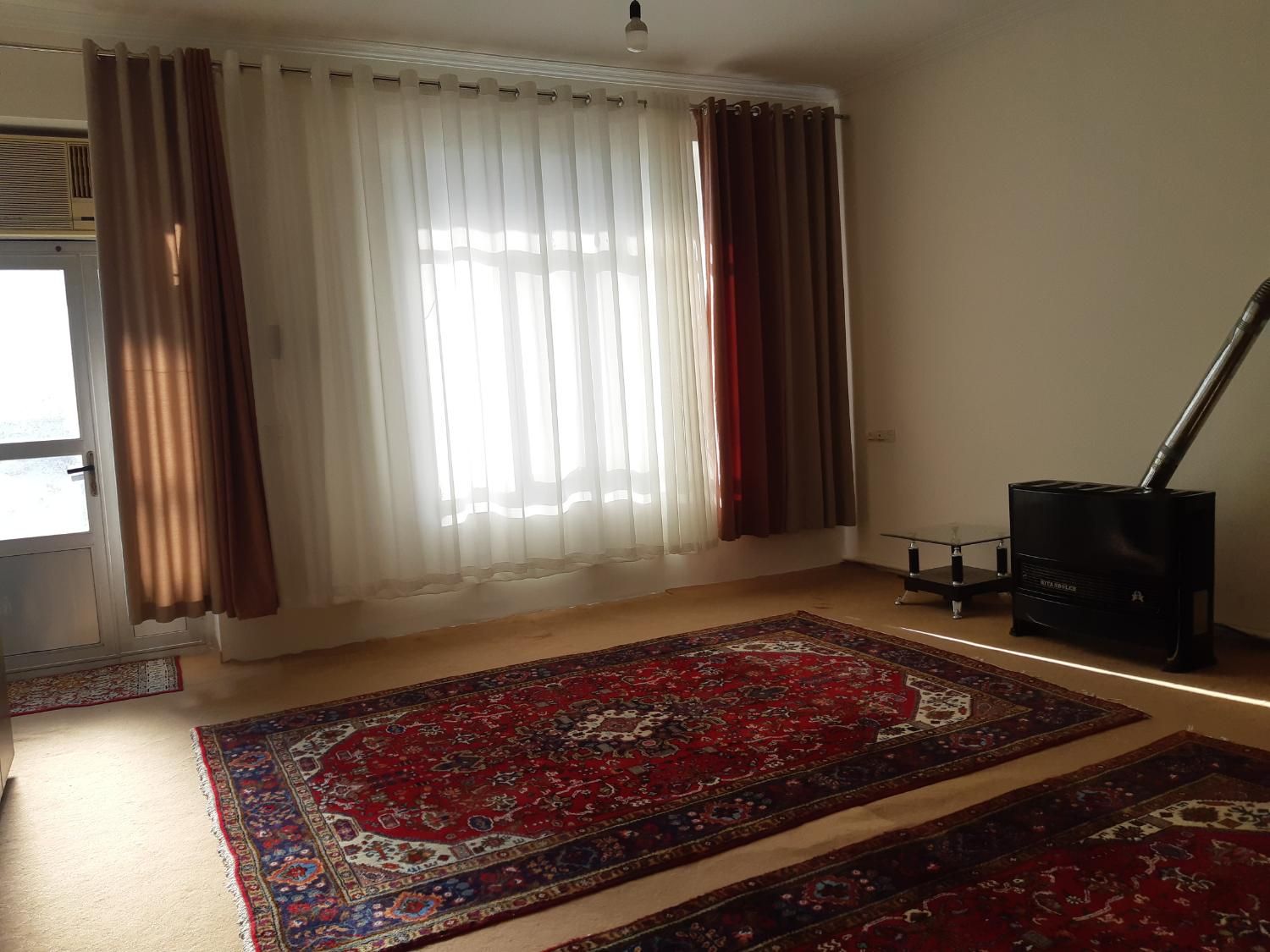 سوئیت ویلایی دو خوابه دربست دارای پارکینگ در جلفا|اجارهٔ کوتاه‌مدت آپارتمان و سوئیت|مرند, |دیوار