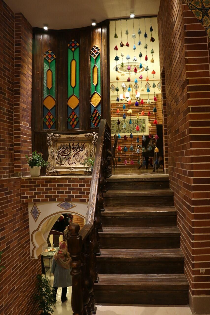 اجاره رستوران سفره خانه سنتی با لوازم|اجارهٔ مغازه و غرفه|کرج, دهقان ویلا|دیوار