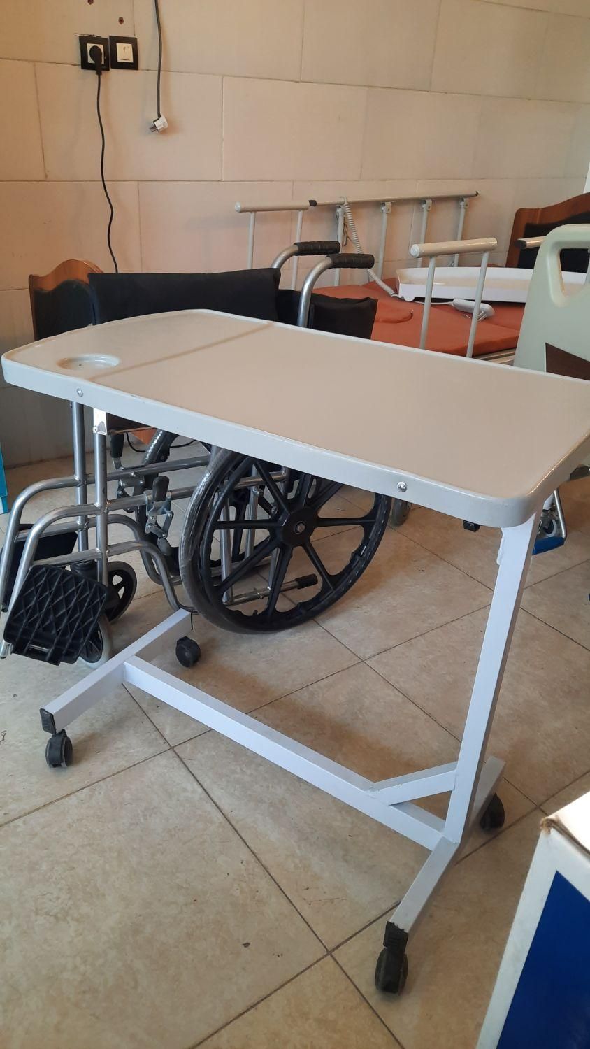 میزغذا بیمار|آرایشی، بهداشتی، درمانی|شیراز, معالیآباد|دیوار