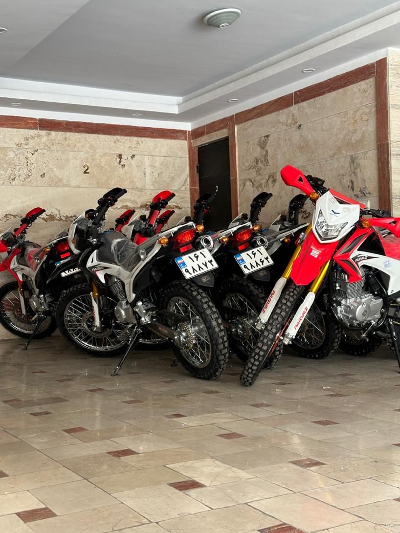 پرواز تریل 200 نیروموتور|موتورسیکلت|تهران, جنت‌آباد مرکزی|دیوار