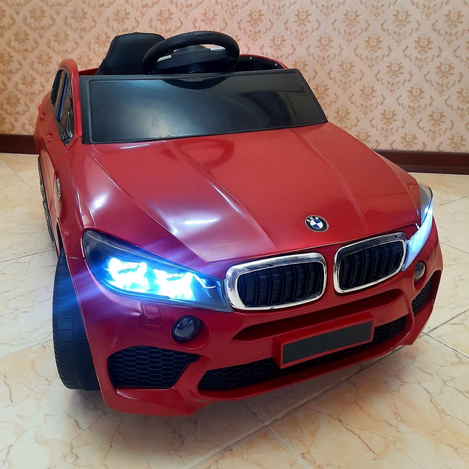 ماشین شارژی BMW چهار موتوره موزیکال (چک صیادی)|اسباب‌بازی بچه|یزد, |دیوار