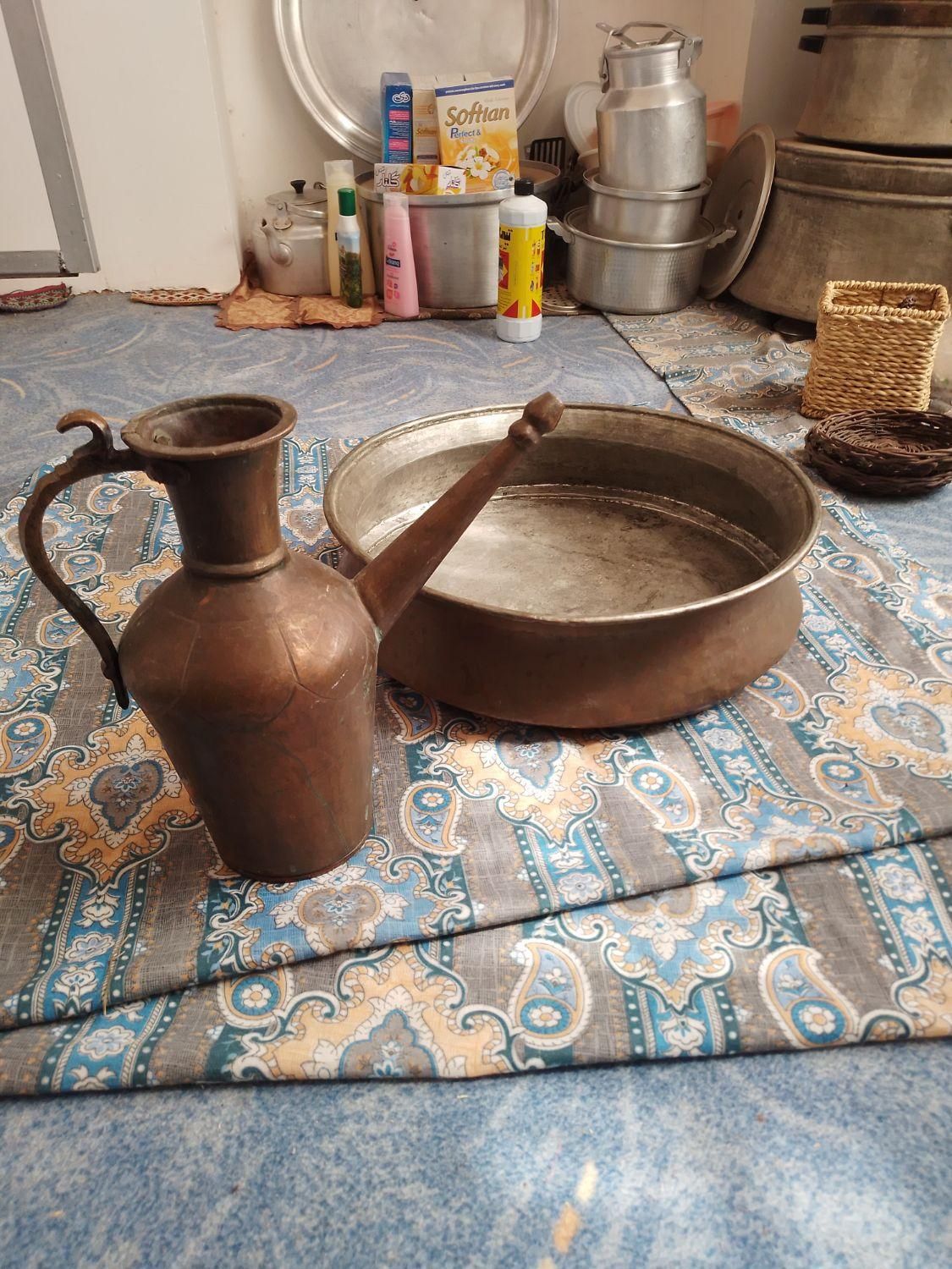 سلام.یک تشت خمیرگیری باقطر۶۰سانت وزن ۲/۵۰۰|ظروف پخت‌وپز|تربت جام, المهدی|دیوار
