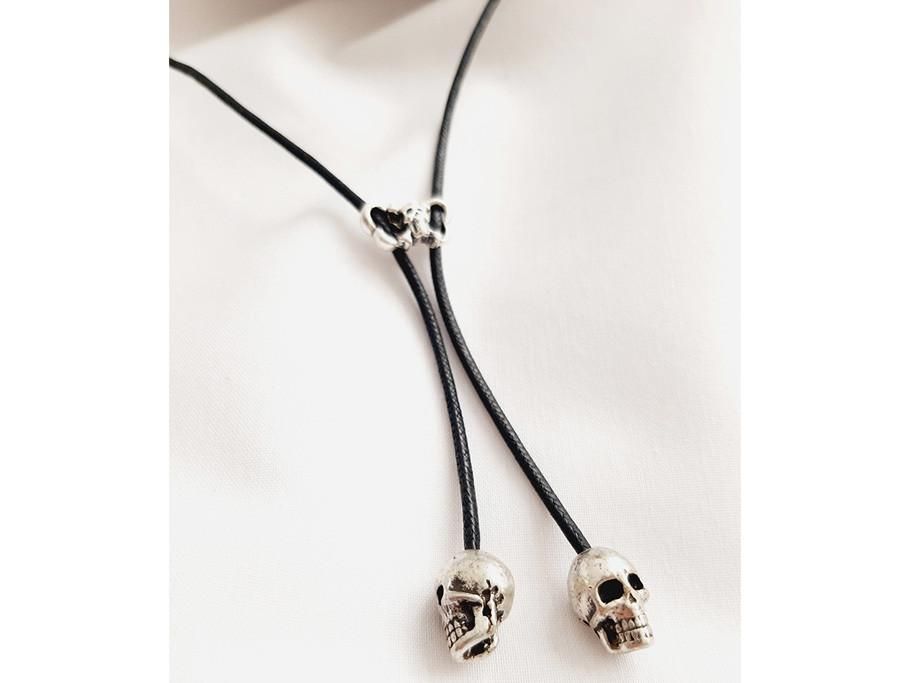 گردنبند بند چرمی آویزدار اسکلت نقره ای|بدلیجات|سنندج, |دیوار