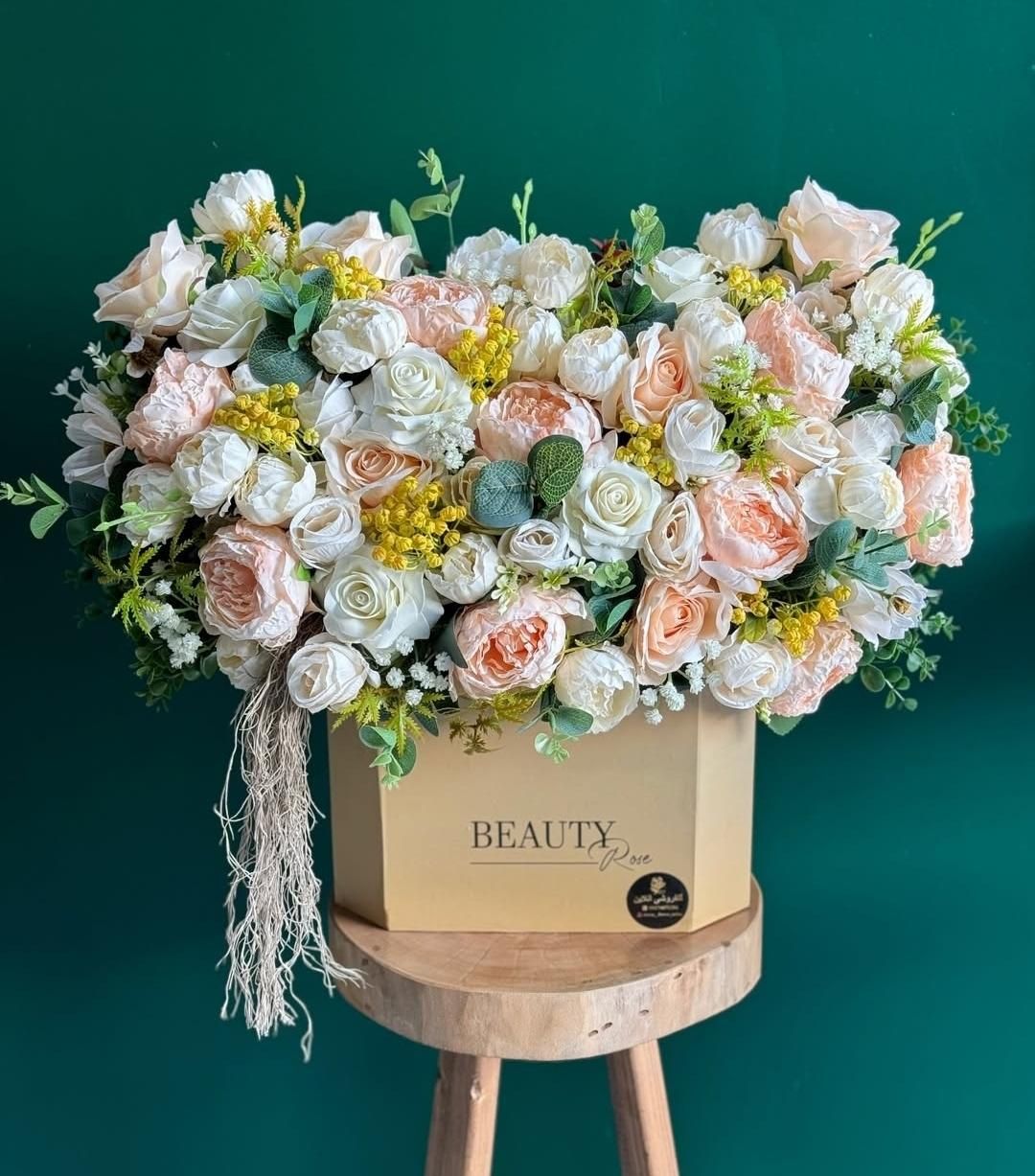 باکس گل مصنوعی، گل مصنوعی، باکس نوزاد|گل مصنوعی|شیراز, حافظیه|دیوار