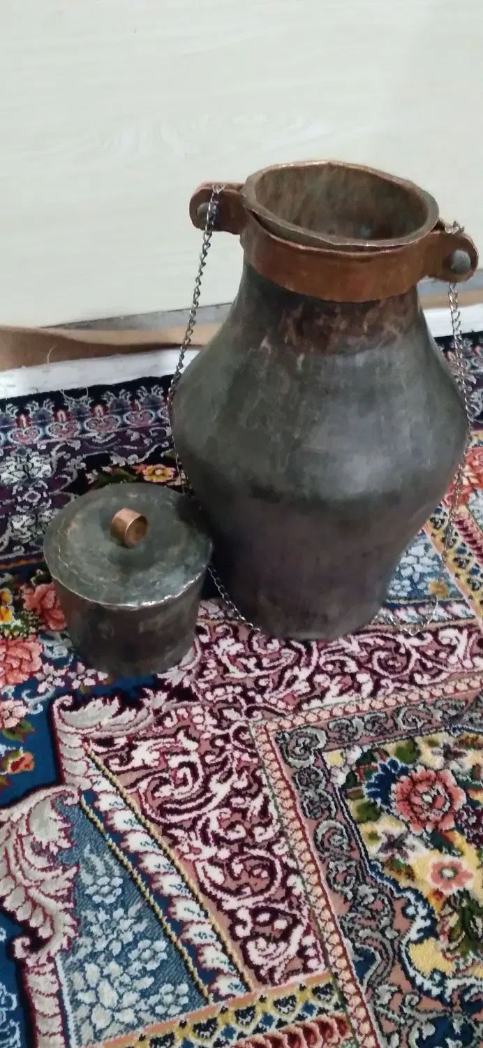 روغن دان مسی بسیار کهنه حداقل ۱۰۰سال پیش|کلکسیون اشیاء عتیقه|اراک, |دیوار
