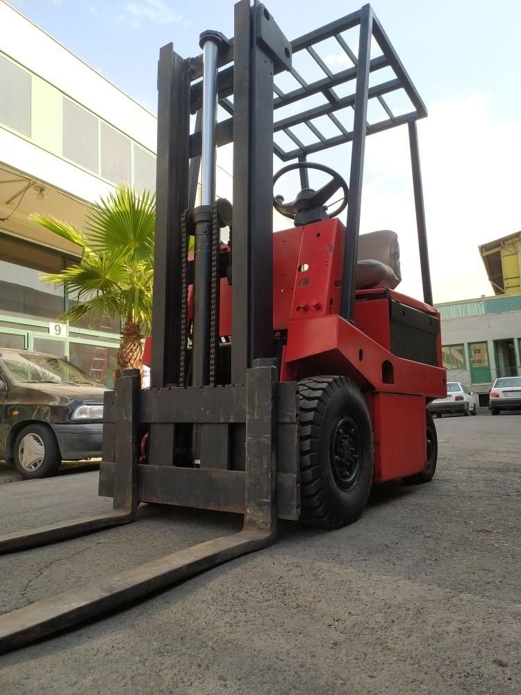 لیفتراک کارکرده و نو / جک پالت و باتری شارژر|قطعات یدکی و لوازم جانبی|کرج, کمالشهر|دیوار