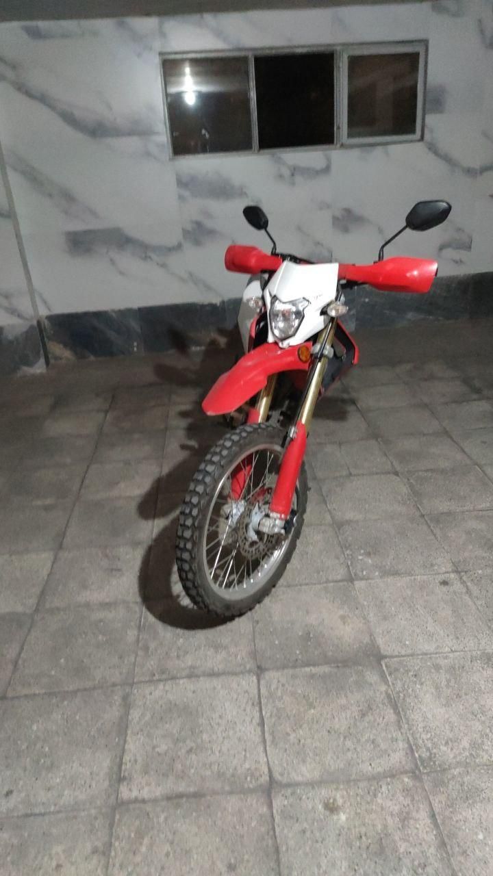 موتور تریل طرح crf 250 cc باسل توسن|موتورسیکلت|تهران, بلوار کشاورز|دیوار