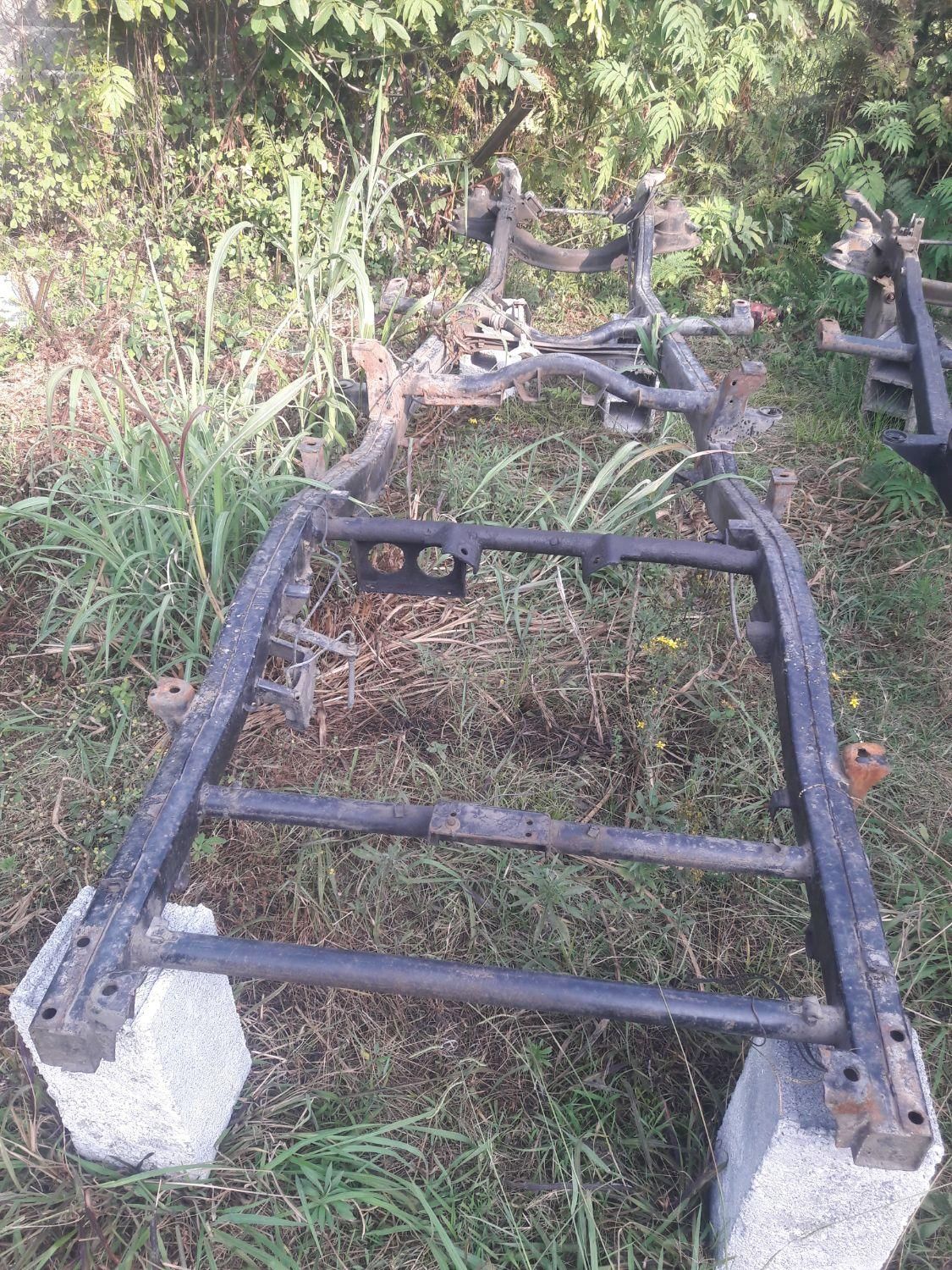 شاسی وانت مزدا|قطعات یدکی و لوازم جانبی|رشت, جانبازان|دیوار