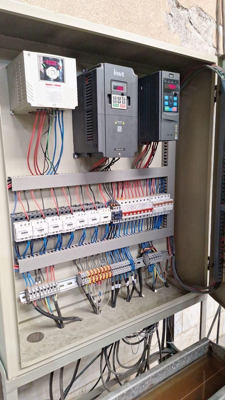 برق کار صنعتی ـ plc|خدمات پیشه و مهارت|صفادشت, |دیوار