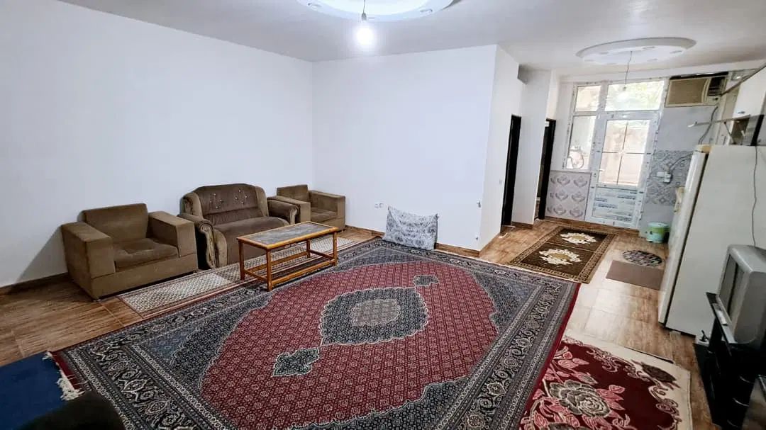 سوئیت دوخوابه با پارکینگ اختصاصی|اجارهٔ کوتاه‌مدت آپارتمان و سوئیت|رشت, حومه رشت|دیوار