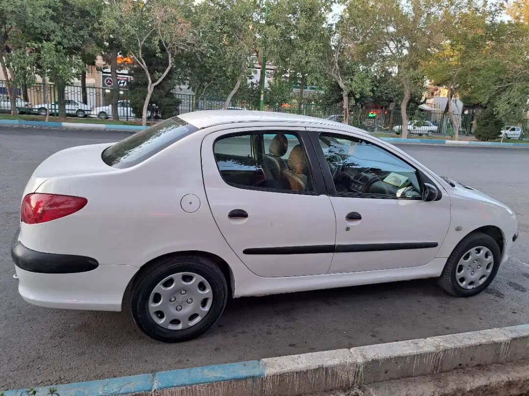 پژو ۲۰۶sd v20 مدل 1390|خودرو سواری و وانت|اصفهان, احمدآباد|دیوار