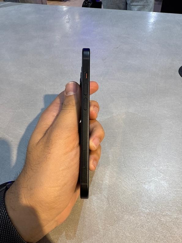 اپل iPhone 15 با حافظهٔ ۱۲۸ گیگابایت|موبایل|مشهد, کوثر|دیوار
