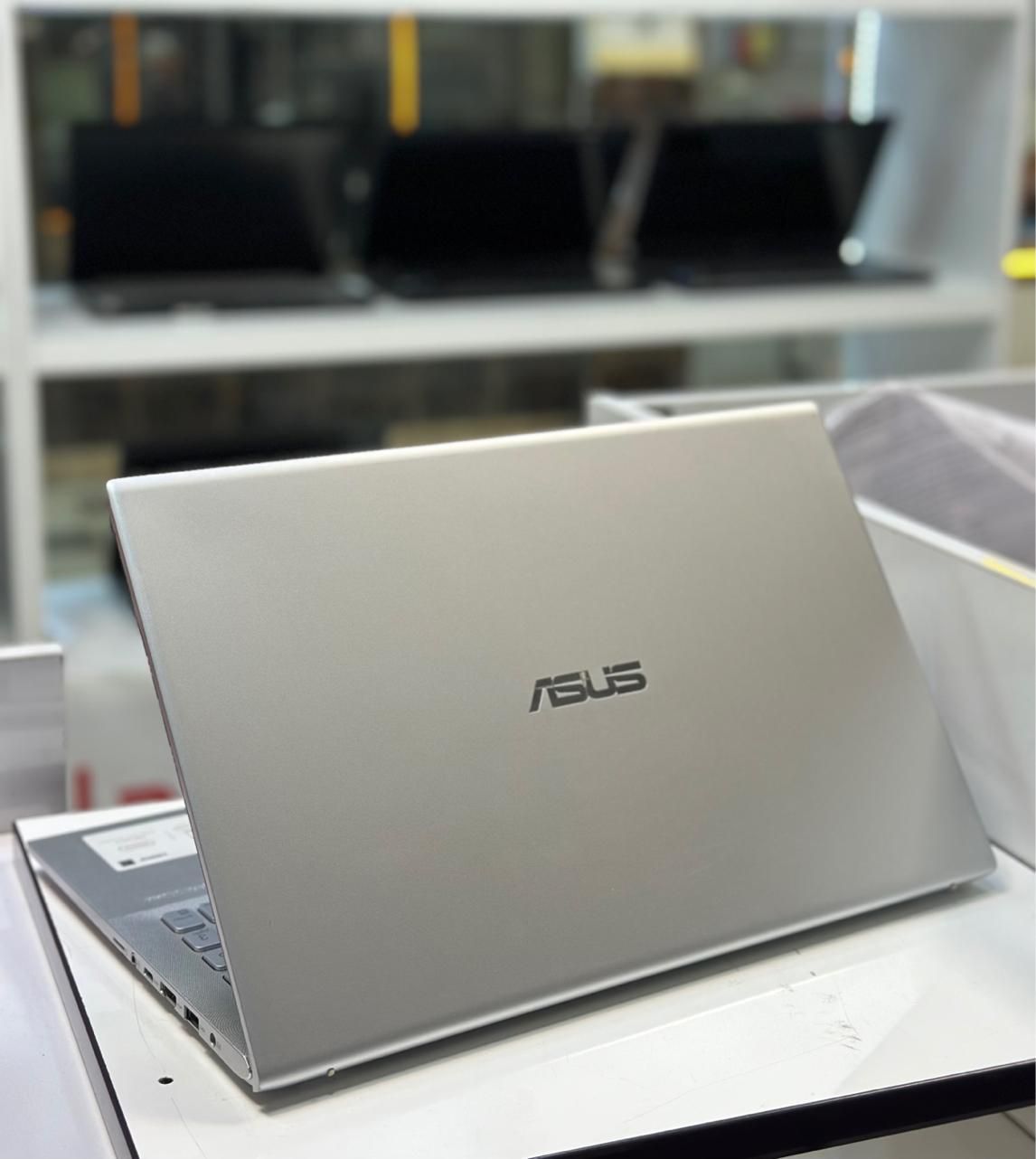 Asus vivobookسرعت وکارایی،کم کار،سلامت کامل|رایانه همراه|اردبیل, |دیوار